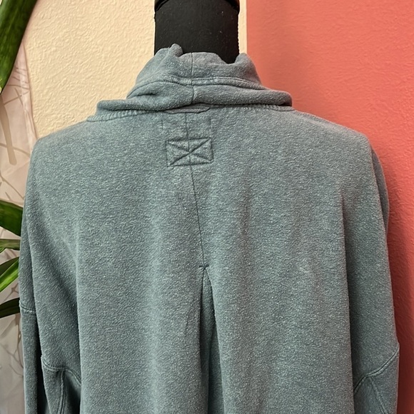 PRANA Cozy Up Poncho Cowl Neck Sweatshirt - Picture 8 of 10